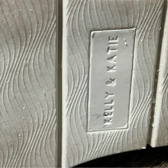 Kelly & Kate Ankle Boots - Picture 4 of 13